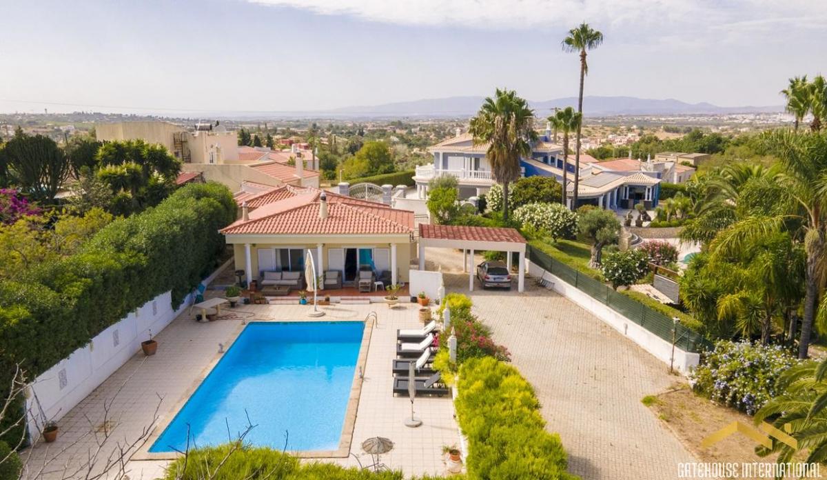 Picture of Villa For Sale in Carvoeiro, Faro, Portugal