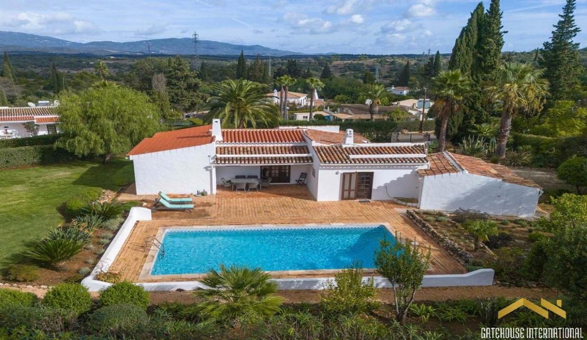 Picture of Home For Sale in Mexilhoeira Grande, Algarve, Portugal