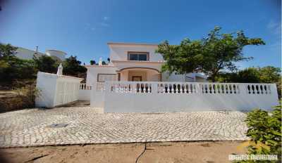 Villa For Sale in Budens, Portugal