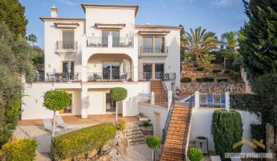 Villa For Sale in Lagoa, Portugal