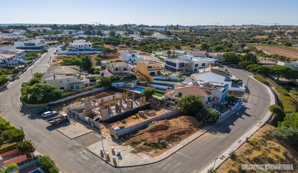 Picture of Home For Sale in Portimao, Faro, Portugal