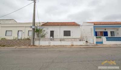 Home For Sale in Portimao, Portugal