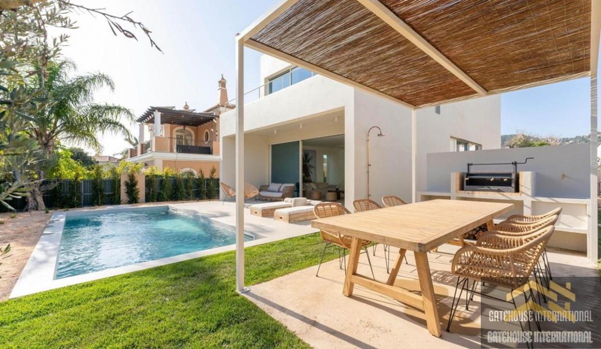 Picture of Villa For Sale in Santa Barbara De Nexe, Faro, Portugal