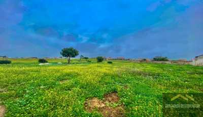 Residential Land For Sale in Faro, Portugal