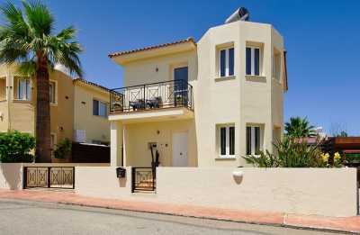 Villa For Sale in