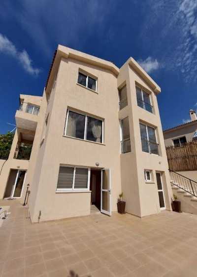 Villa For Sale in Peyia, Cyprus