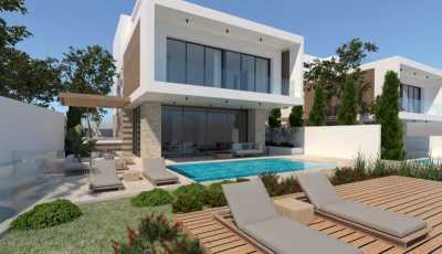 Villa For Sale in 
