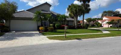 Home For Sale in Boynton Beach, Florida