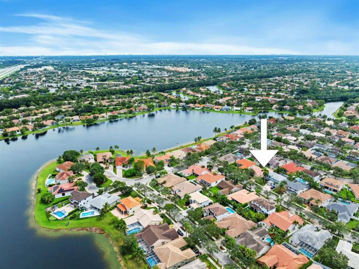 Picture of Home For Sale in Weston, Florida, United States