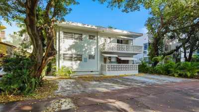 Condo For Rent in Miami Beach, Florida