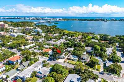 Home For Rent in Lake Worth Beach, Florida