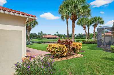 Home For Sale in Boynton Beach, Florida