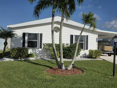 Mobile Home For Sale in Port Saint Lucie, Florida