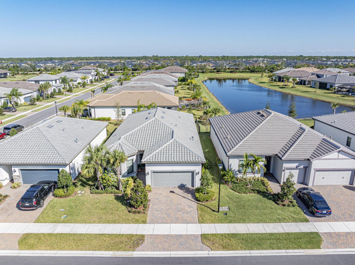 Picture of Home For Sale in Port Saint Lucie, Florida, United States