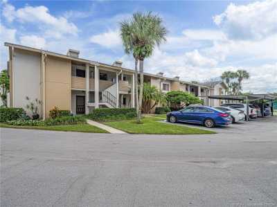 Condo For Sale in Stuart, Florida