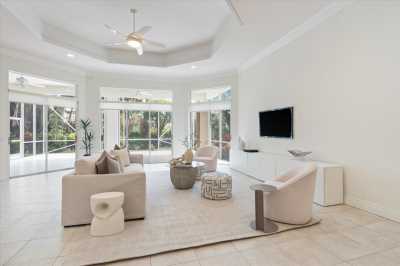 Home For Sale in Boynton Beach, Florida
