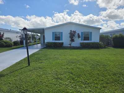 Mobile Home For Sale in Port Saint Lucie, Florida