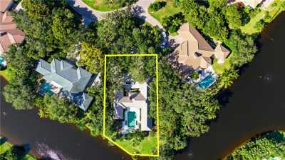 Home For Sale in Vero Beach, Florida