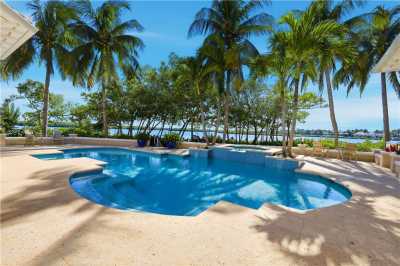 Home For Sale in Vero Beach, Florida