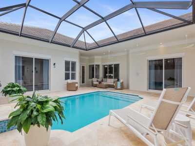 Home For Sale in Vero Beach, Florida
