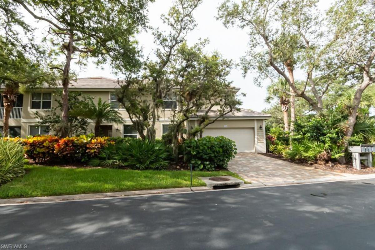 Picture of Condo For Sale in Bonita Springs, Florida, United States