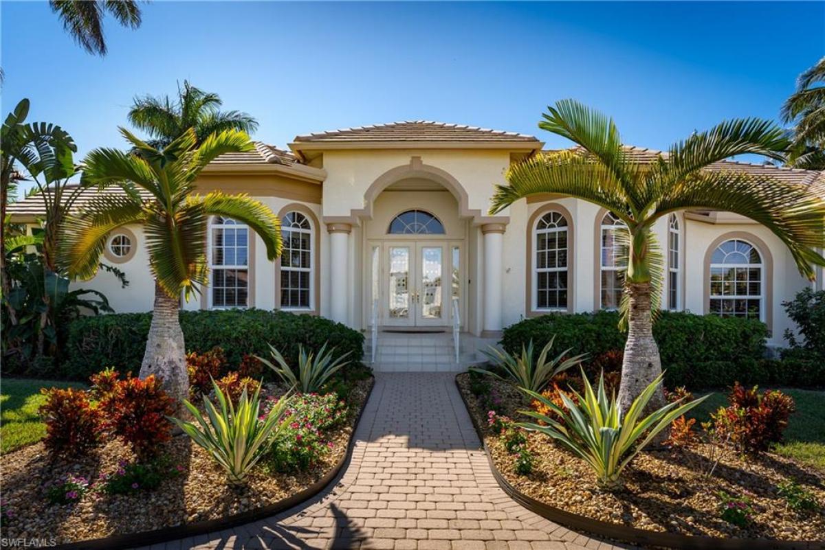 Picture of Home For Sale in Marco Island, Florida, United States