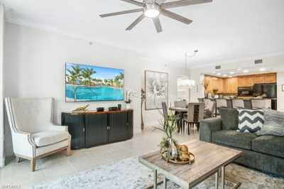 Home For Sale in Naples, Florida