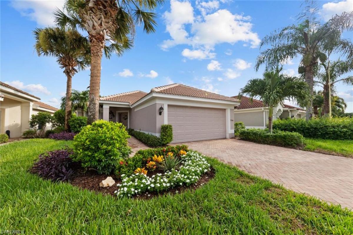 Picture of Home For Sale in Fort Myers, Florida, United States