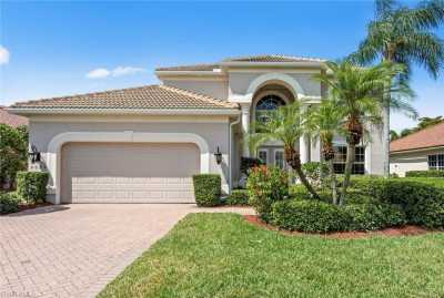 Home For Sale in Fort Myers, Florida