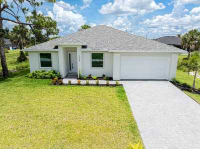 Home For Rent in Cape Coral, Florida