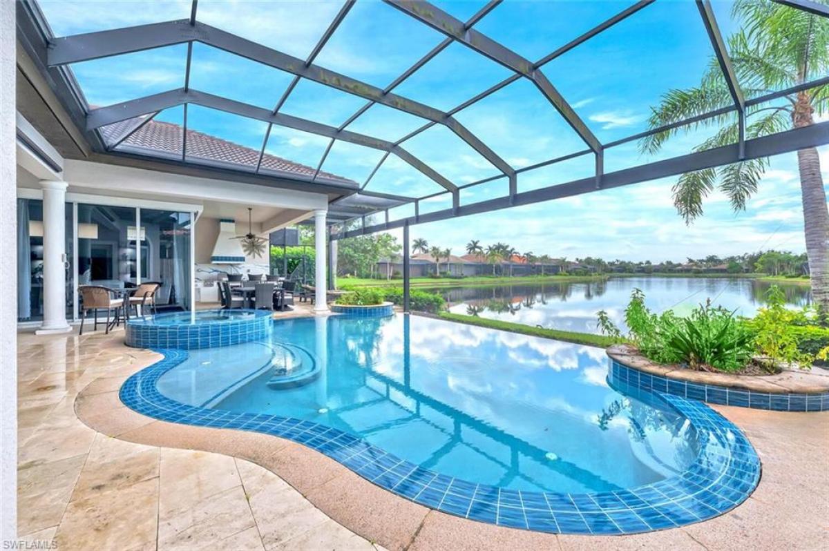 Picture of Home For Sale in Naples, Florida, United States