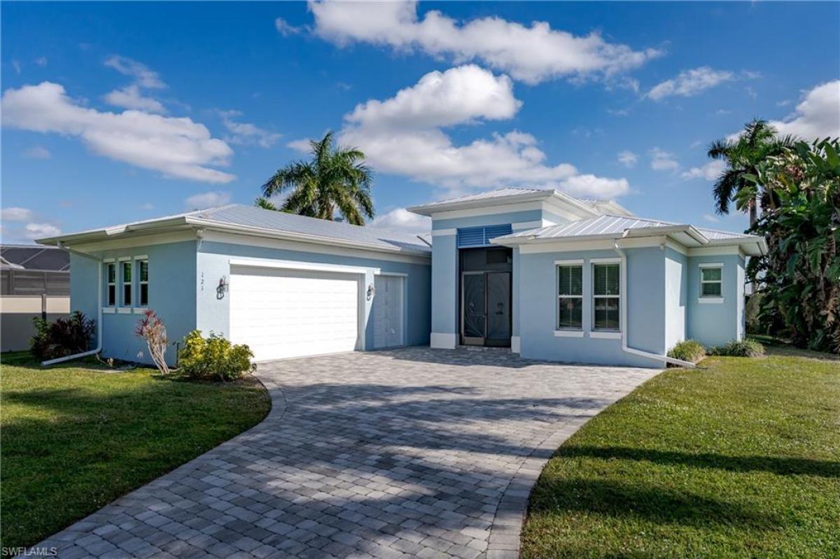 Picture of Home For Sale in Naples, Florida, United States
