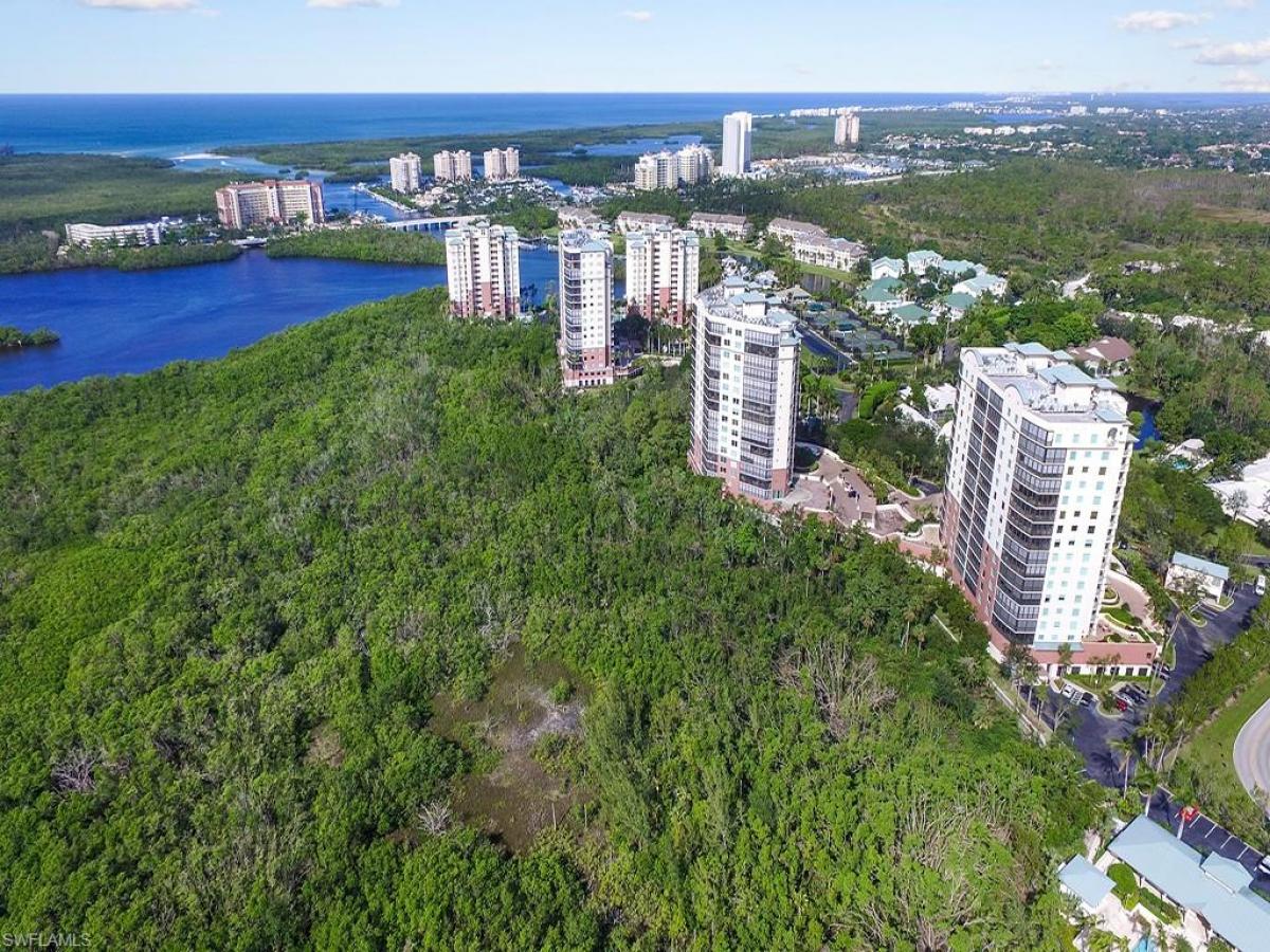 Picture of Condo For Sale in Naples, Florida, United States