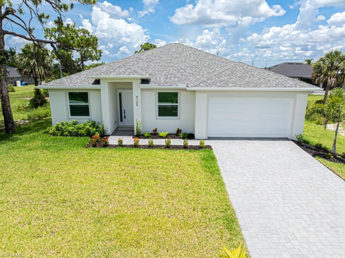 Picture of Home For Sale in Cape Coral, Florida, United States