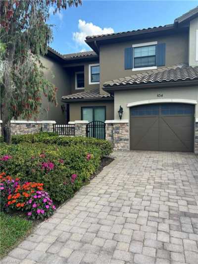Home For Rent in Naples, Florida