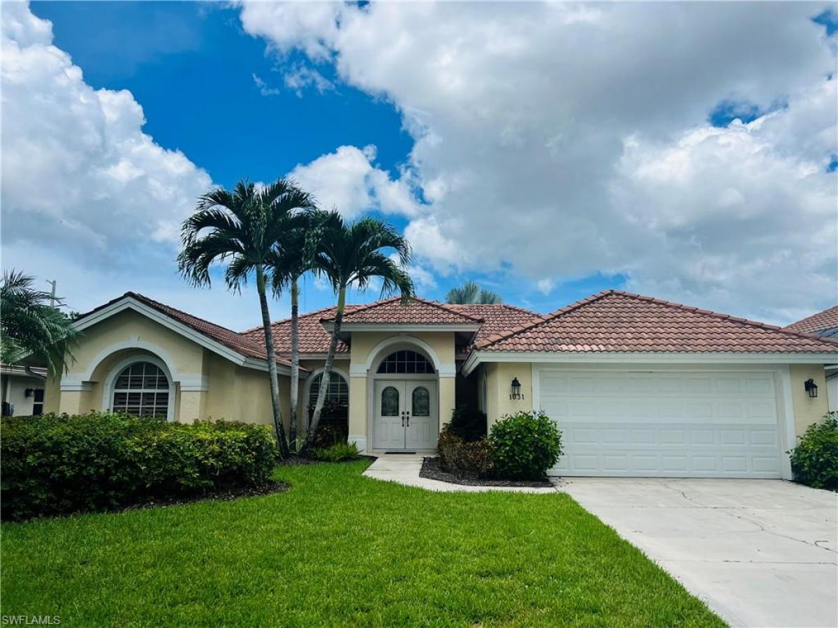 Picture of Home For Sale in Naples, Florida, United States