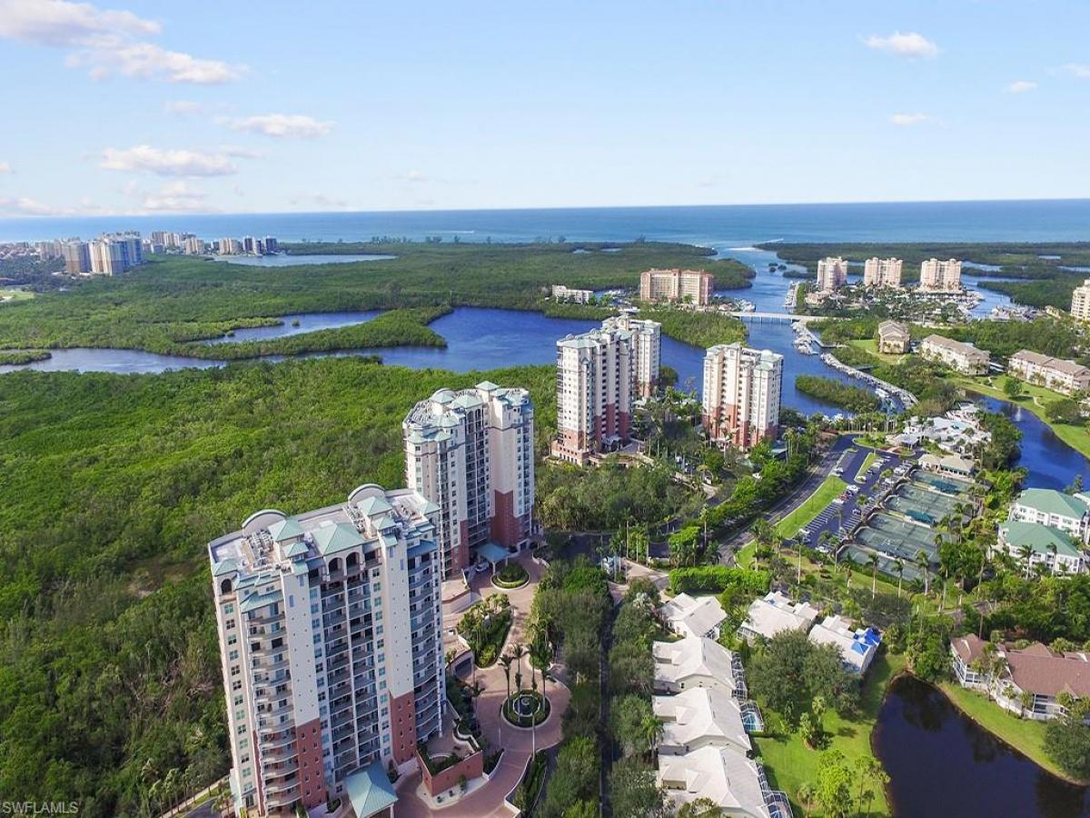 Picture of Condo For Sale in Naples, Florida, United States