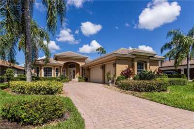 Home For Sale in Estero, Florida