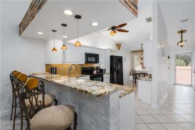 Condo For Sale in Naples, Florida