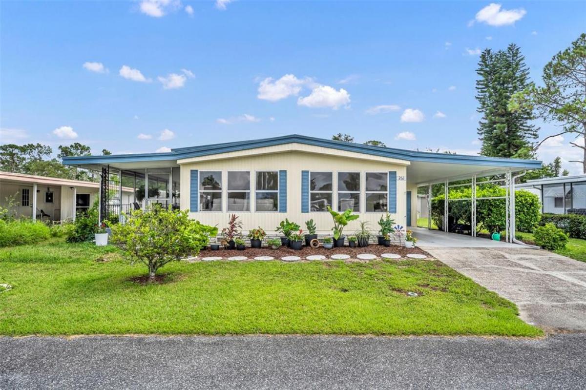 Picture of Mobile Home For Sale in Leesburg, Florida, United States