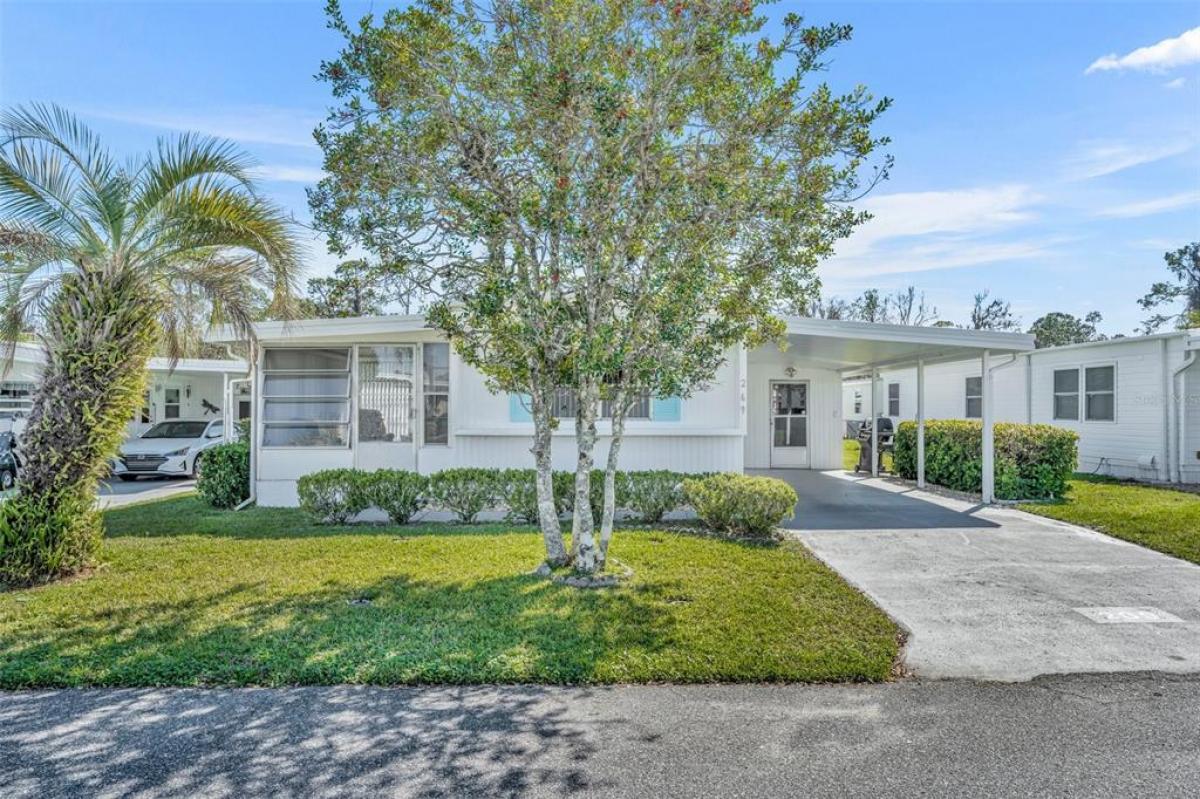 Picture of Mobile Home For Sale in Leesburg, Florida, United States