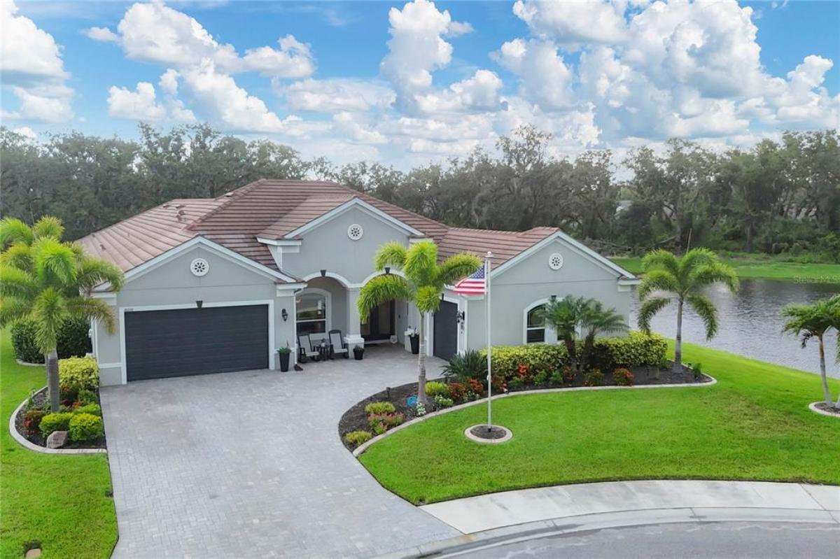 Picture of Home For Sale in Parrish, Florida, United States