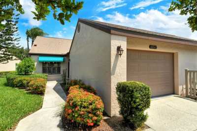 Home For Rent in Sarasota, Florida