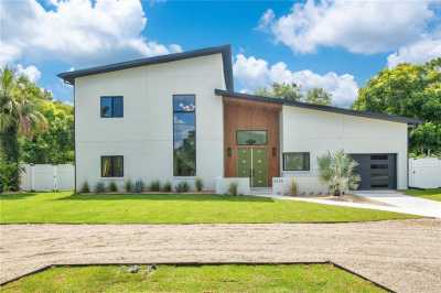 Home For Sale in Winter Park, Florida