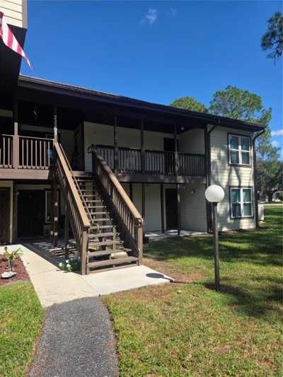 Condo For Rent in Wildwood, Florida