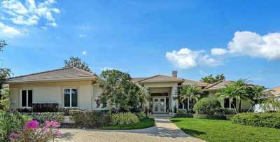 Home For Sale in University Park, Florida