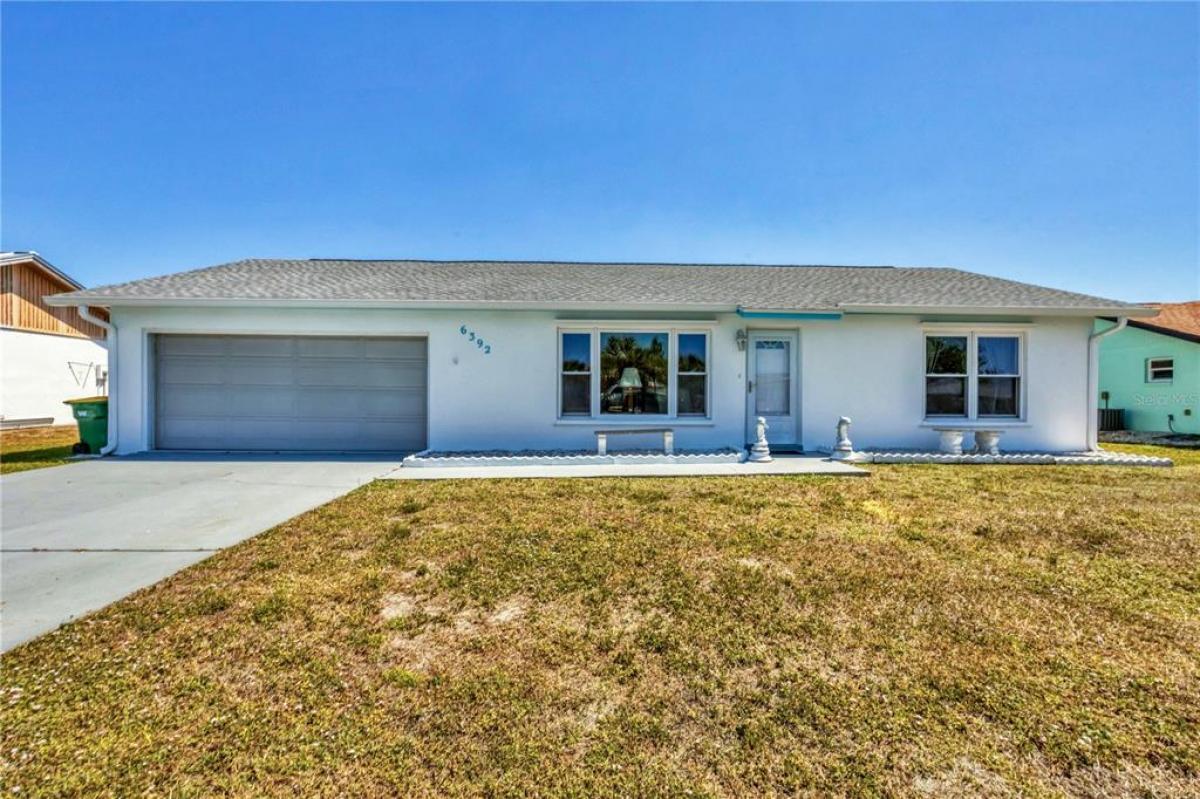 Picture of Home For Sale in Port Charlotte, Florida, United States