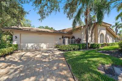 Home For Sale in Sarasota, Florida