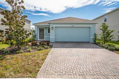 Home For Sale in Deland, Florida