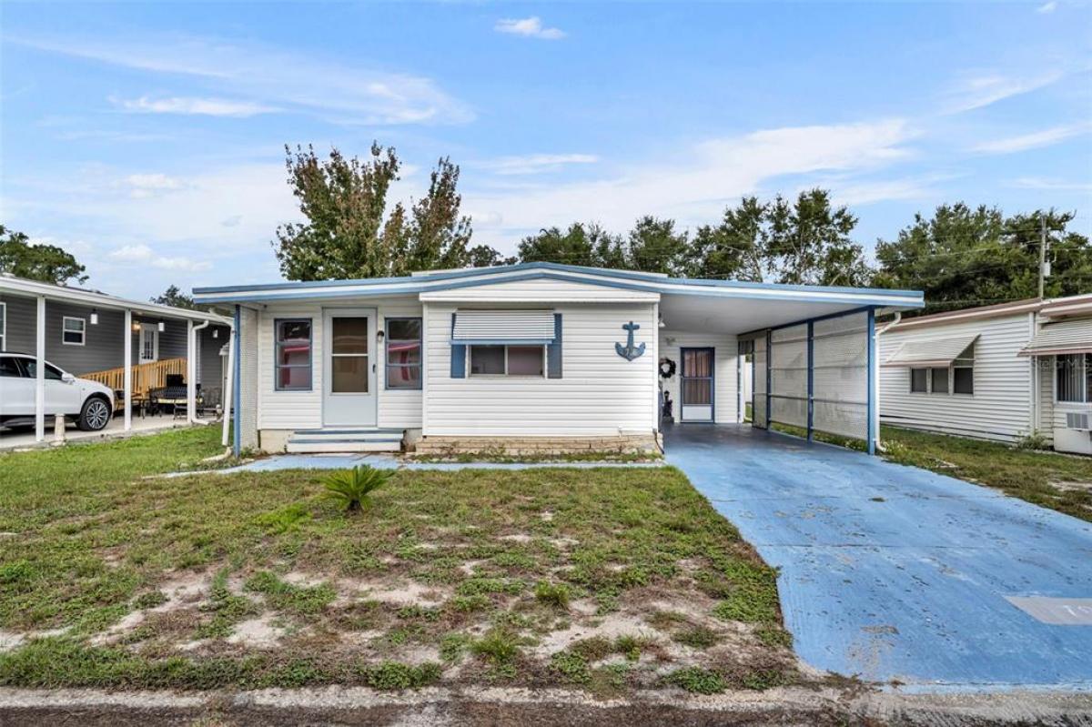 Picture of Mobile Home For Sale in Leesburg, Florida, United States